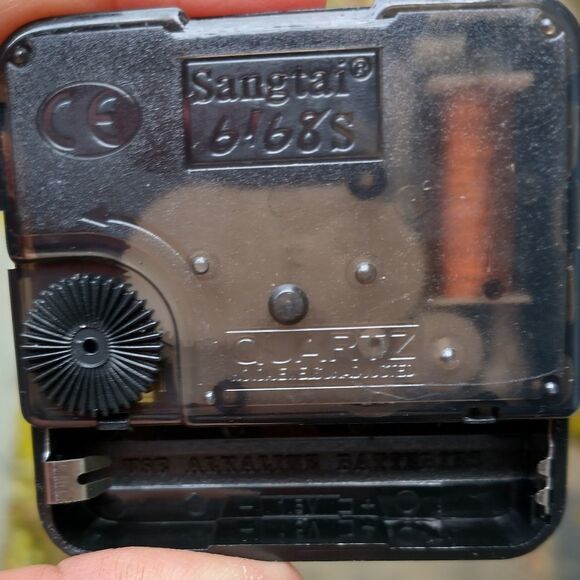 Wall Clock Analog Hand Crafted Vintage Vinyl Record Hanging Fluid Art Wall Decor - Picture 9 of 14